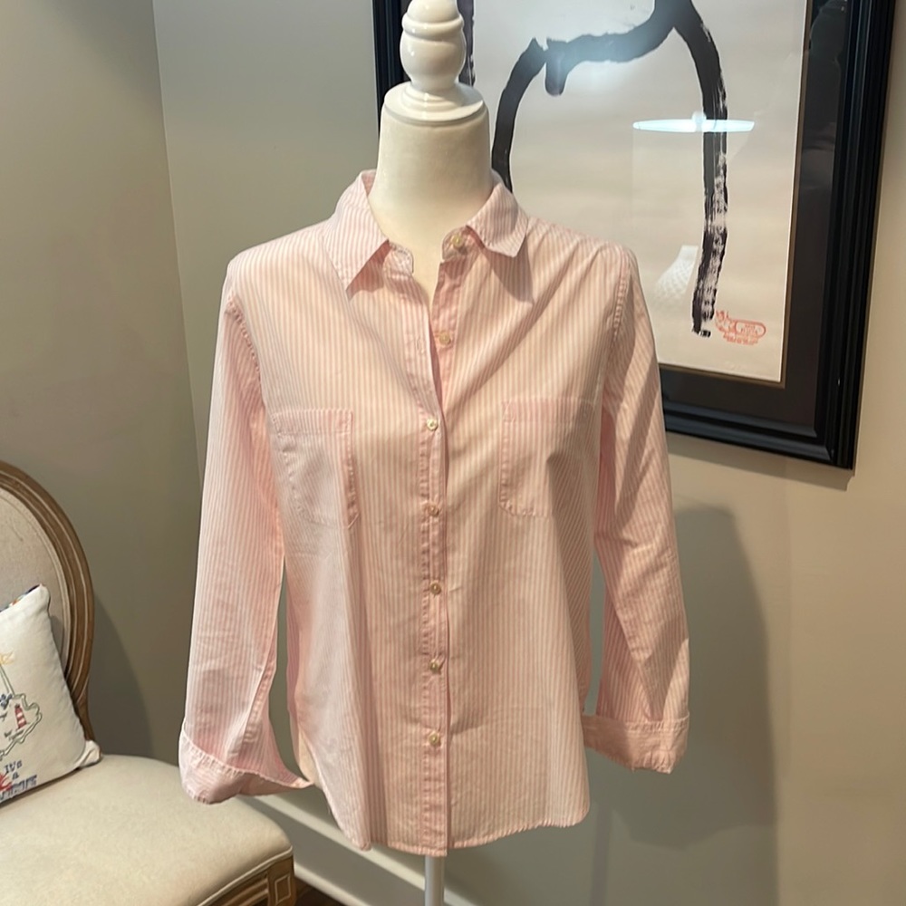 Lilly Pulitzer button down Oxford size S